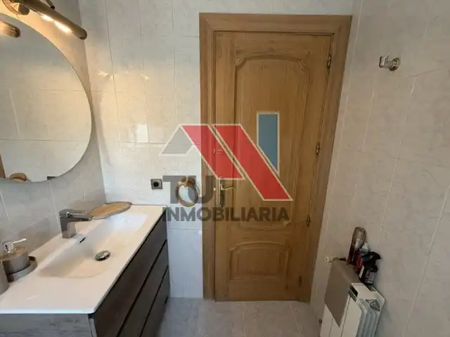 Bathroom of Houses for sale in Alcabón  with Heating and Terrace