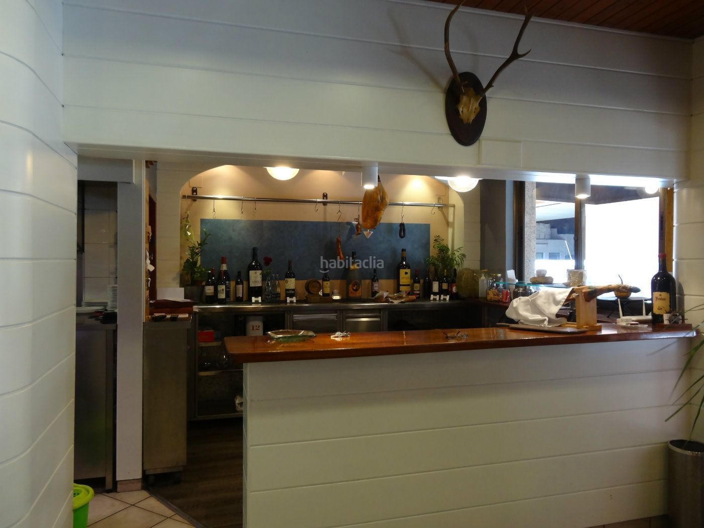 Premises for sale in Palamós  with Air Conditioner and Furnished