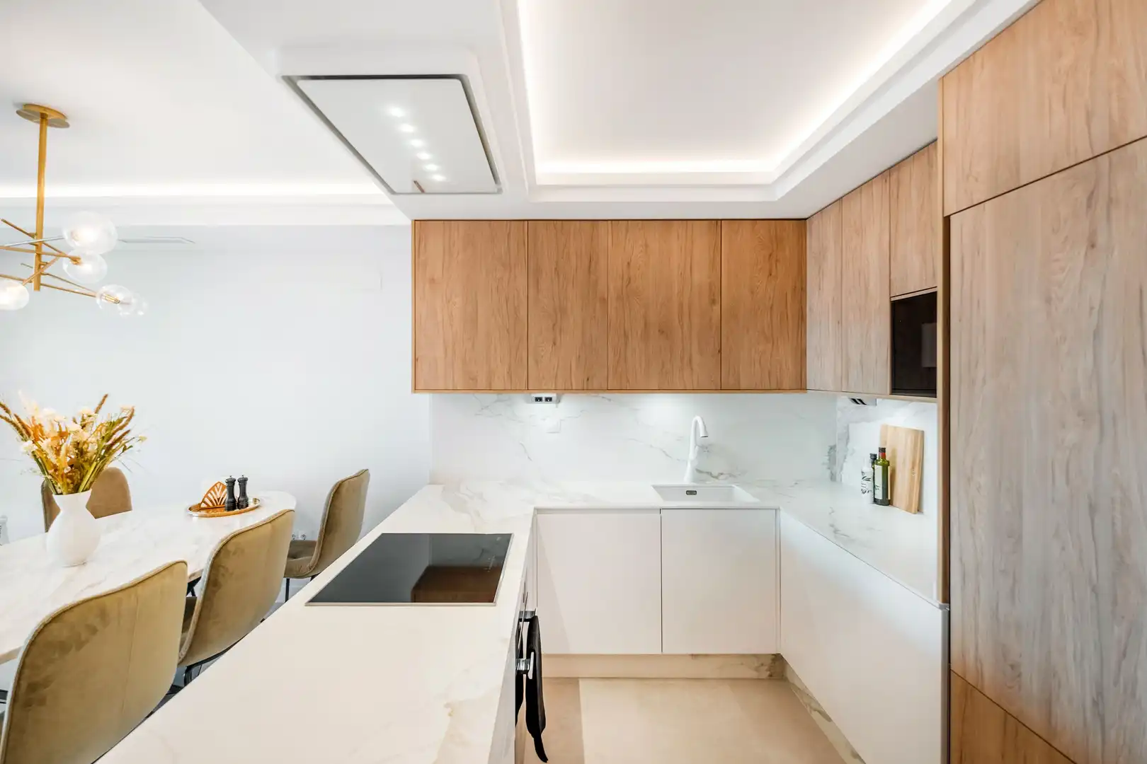 Cocina de Apartamento en venta en Marbella