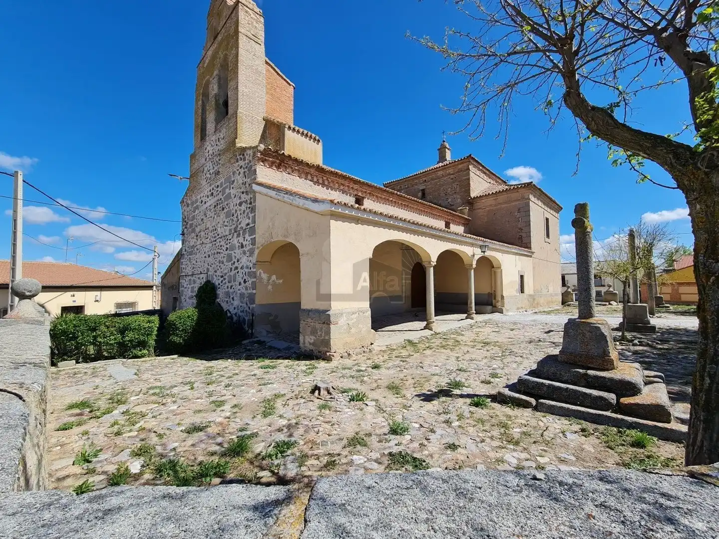 Vista exterior de Casa o xalet en venda en Blascosancho, Ávila