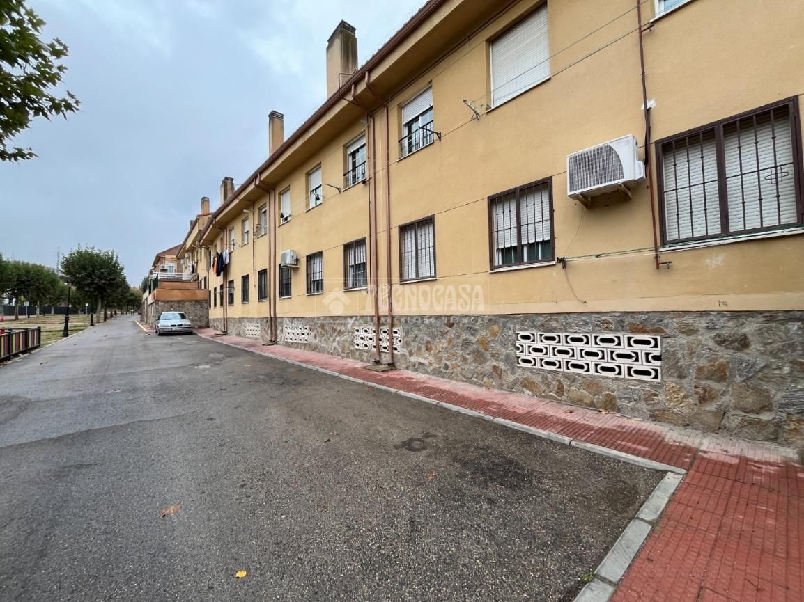 Exterior view of Flat for sale in Loeches