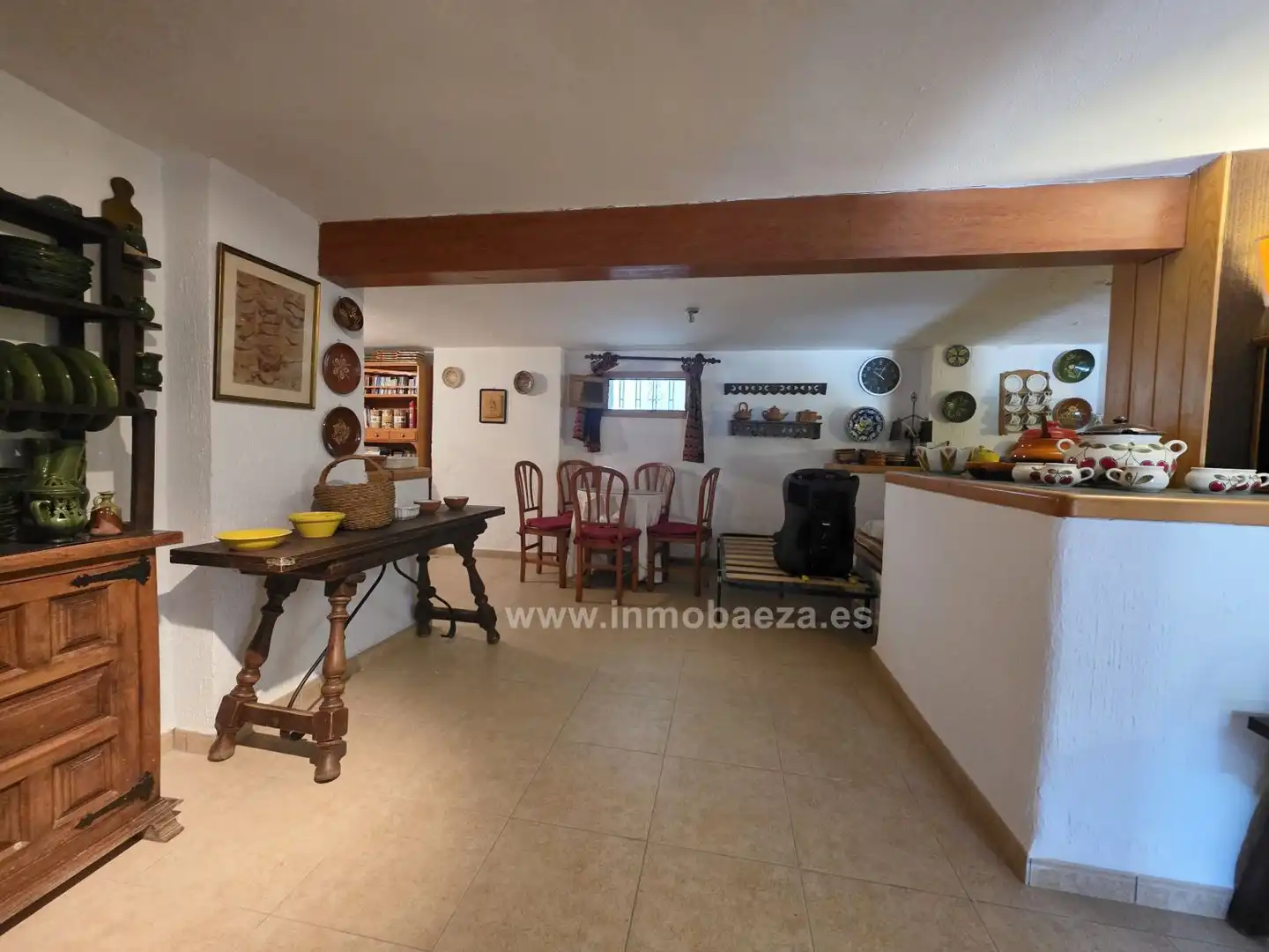 Houses for sale in Baeza  with Terrace, Storage room and Balcony