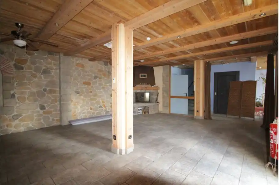 Flat for sale in Garriguella