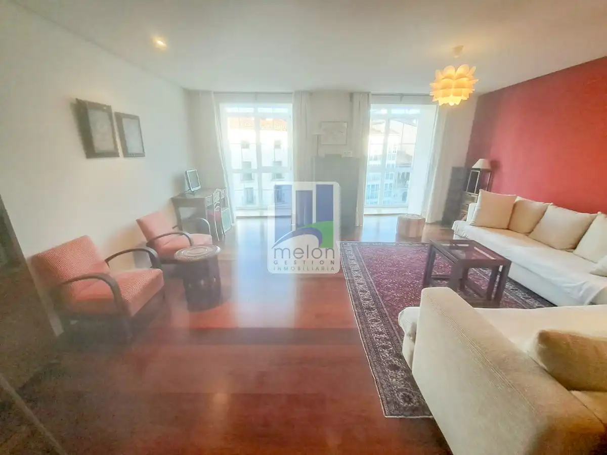 Flat for sale in LAIN CALVO