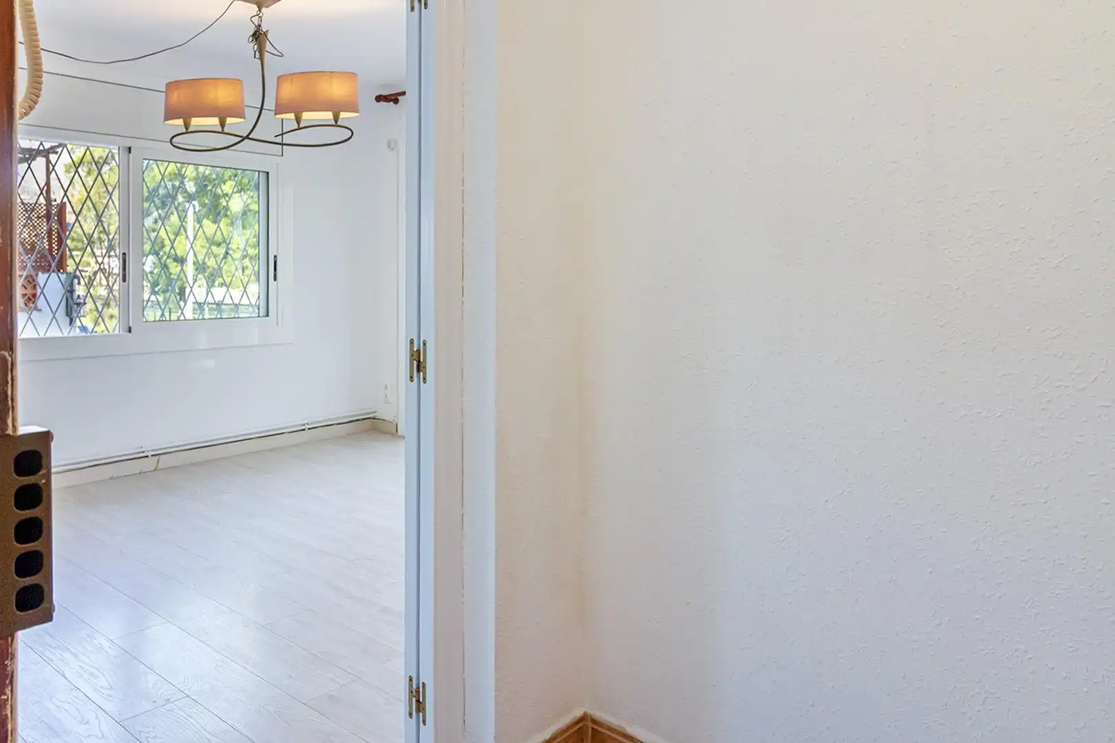 Wohnung zum Verkauf in Castelldefels mit Klimaanlage, Heizung und Terrasse