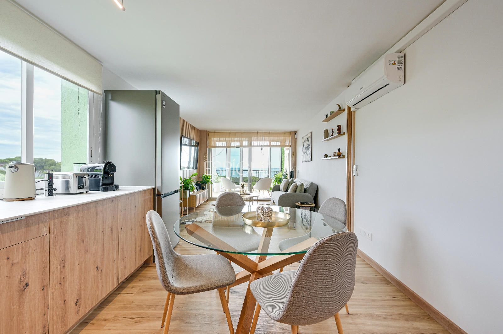 Dining room of Flat for sale in Castell-Platja d'Aro  with Air Conditioner, Heating and Parquet flooring