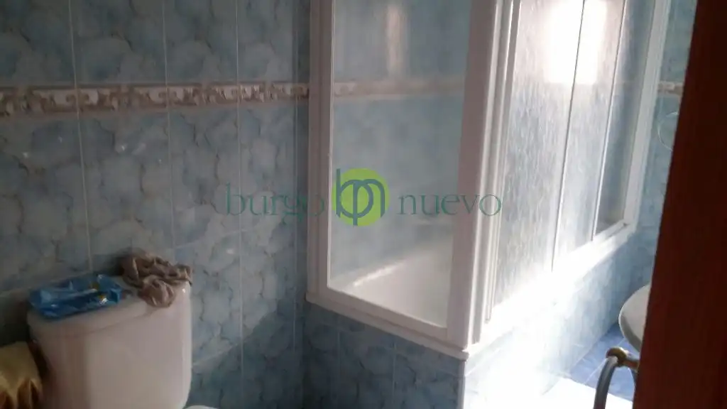Baño de Casa o chalet en venta en León Capital  con Calefacción