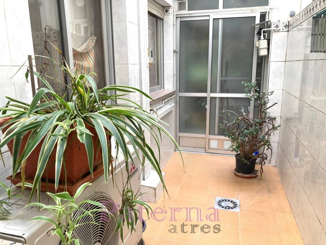 Garden of Flat for sale in Paterna  with Air Conditioner and Balcony