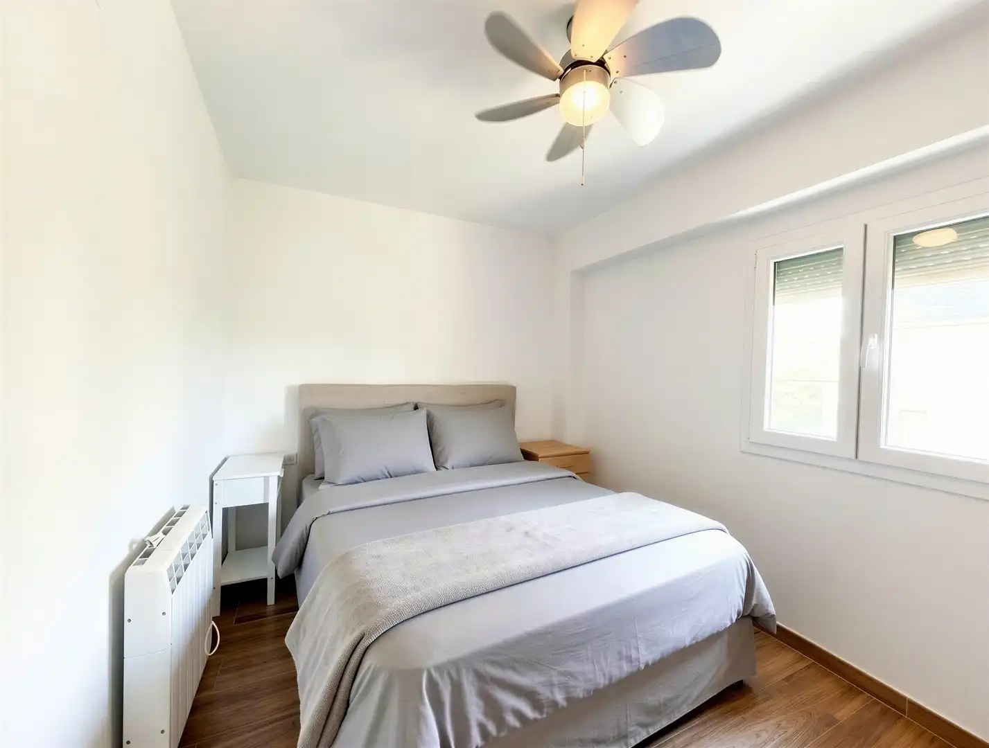 Dormitori de Apartament de lloguer en  Palma de Mallorca amb Aire condicionat i Terrassa