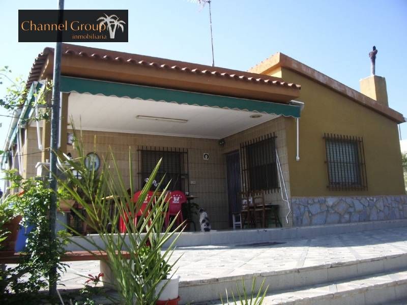 Exterior view of House or chalet for sale in Elche / Elx  with Storage room and Swimming Pool