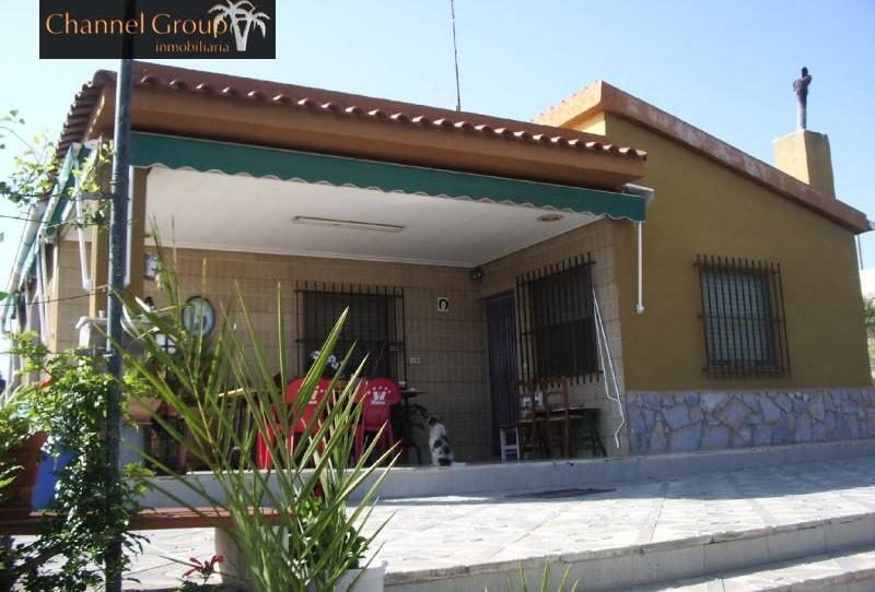 Foto 1 de Casa o xalet en venda a Jubalcoi, Alicante