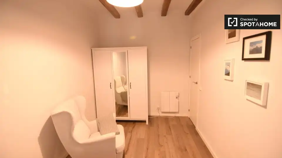 Piso con terraza en alquiler en Eixample, imagen 9