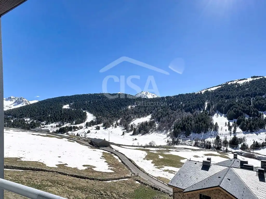 Piso de alquiler en Canillo con Calefacción, Amueblado y Horno