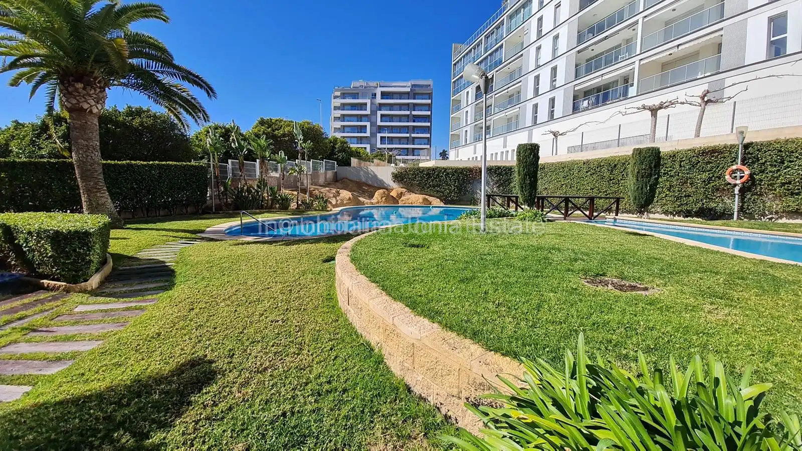 Vista exterior de Apartament de lloguer en Villajoyosa / La Vila Joiosa amb Aire condicionat, Jardí privat i Terrassa