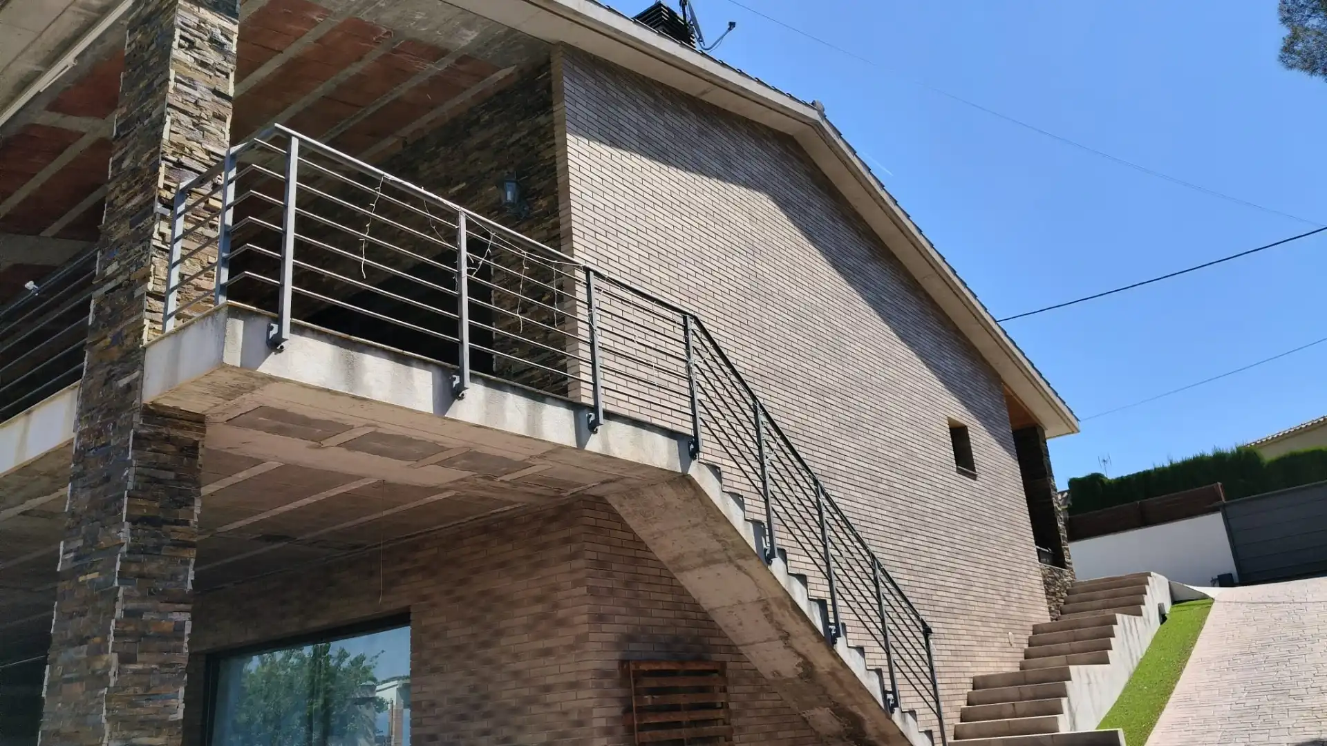 Vista exterior de Casa o chalet en venta en Calafell con Calefacción, Terraza y Trastero