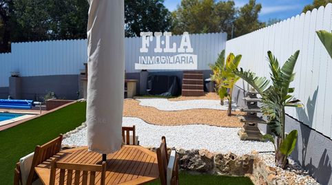 Chalet de 6 hab. con piscina y placas solares, imagen 3