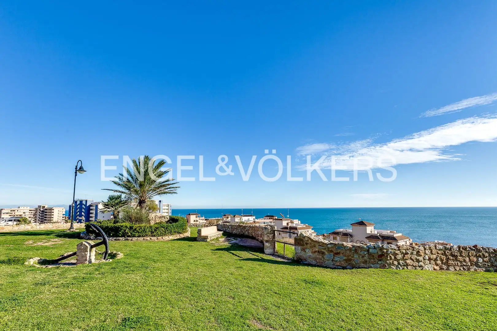 Finca rústica en venta en Torrevieja con Aire acondicionado, Calefacción y Jardín privado