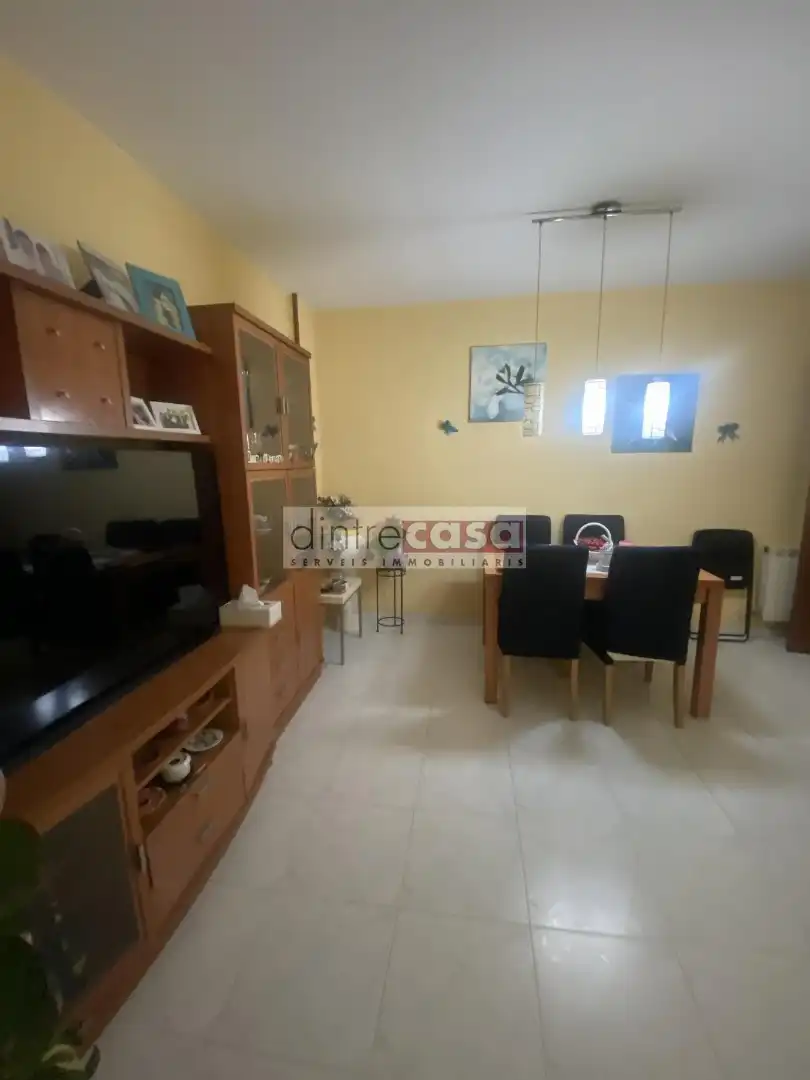 Esszimmer von Erdgeschoss zum Verkauf in Tordera mit Heizung, Parkett und Terrasse