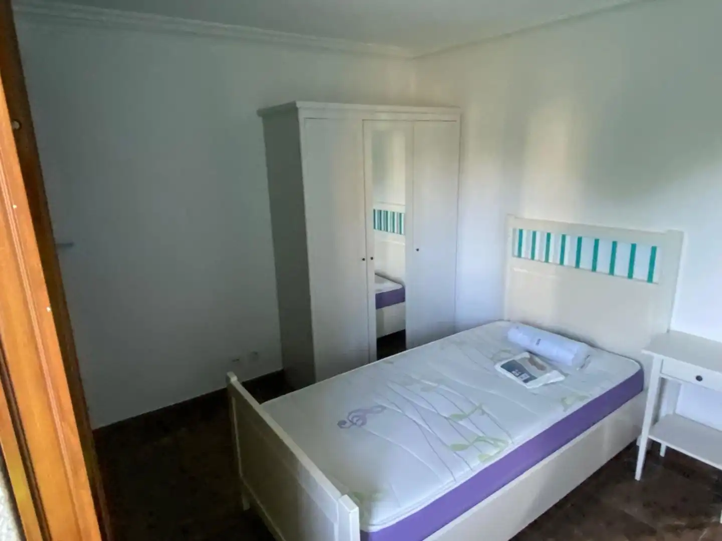 Dormitori de Casa o xalet de lloguer en Legutio amb Calefacció, Jardí privat i Parquet