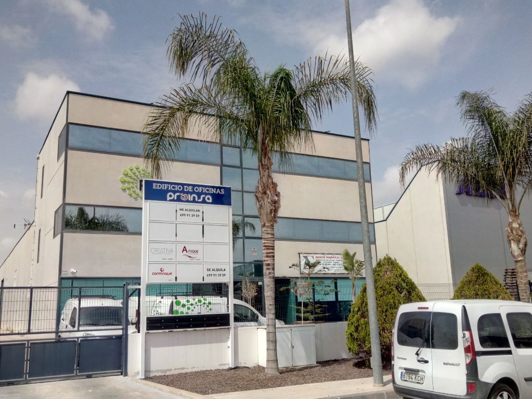 Vista exterior de Oficina de lloguer en Alcantarilla amb Aire condicionat