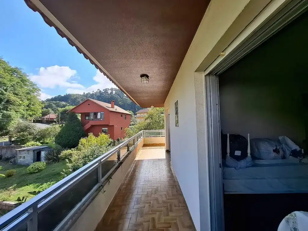 Terraza de Casa o chalet en venta en Vigo  con Jardín privado, Parquet y Terraza