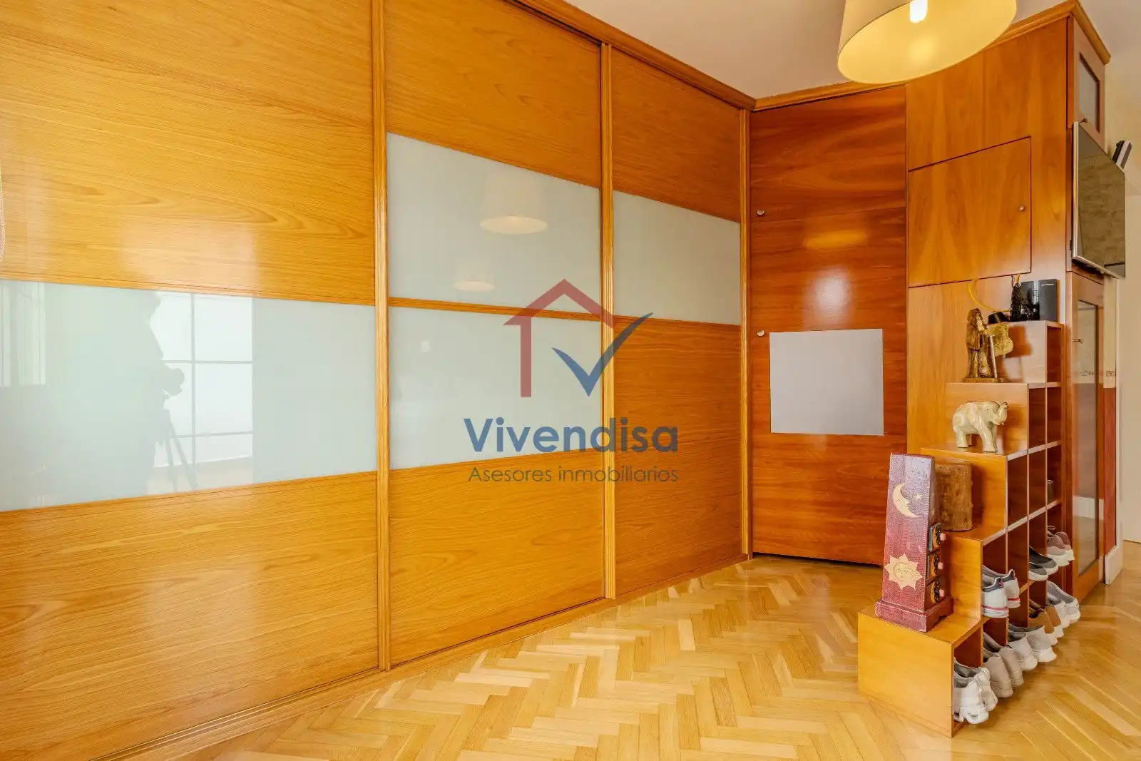 Habitación de Casa adosada en venta en Cabanillas del Campo con Terraza y Piscina