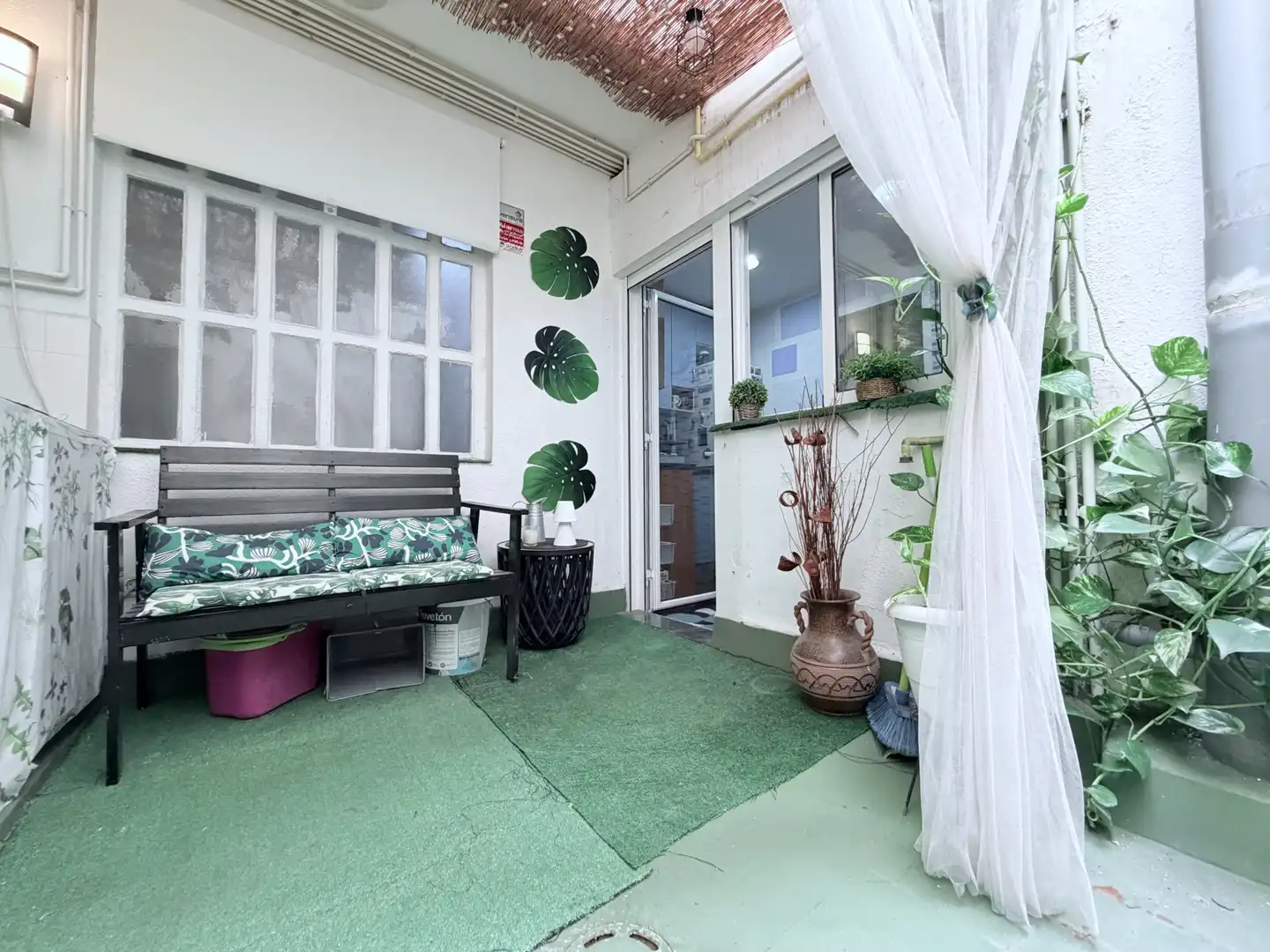 Terrasse von Wohnung zum Verkauf in L'Hospitalet de Llobregat mit Parkett, Terrasse und Möbliert