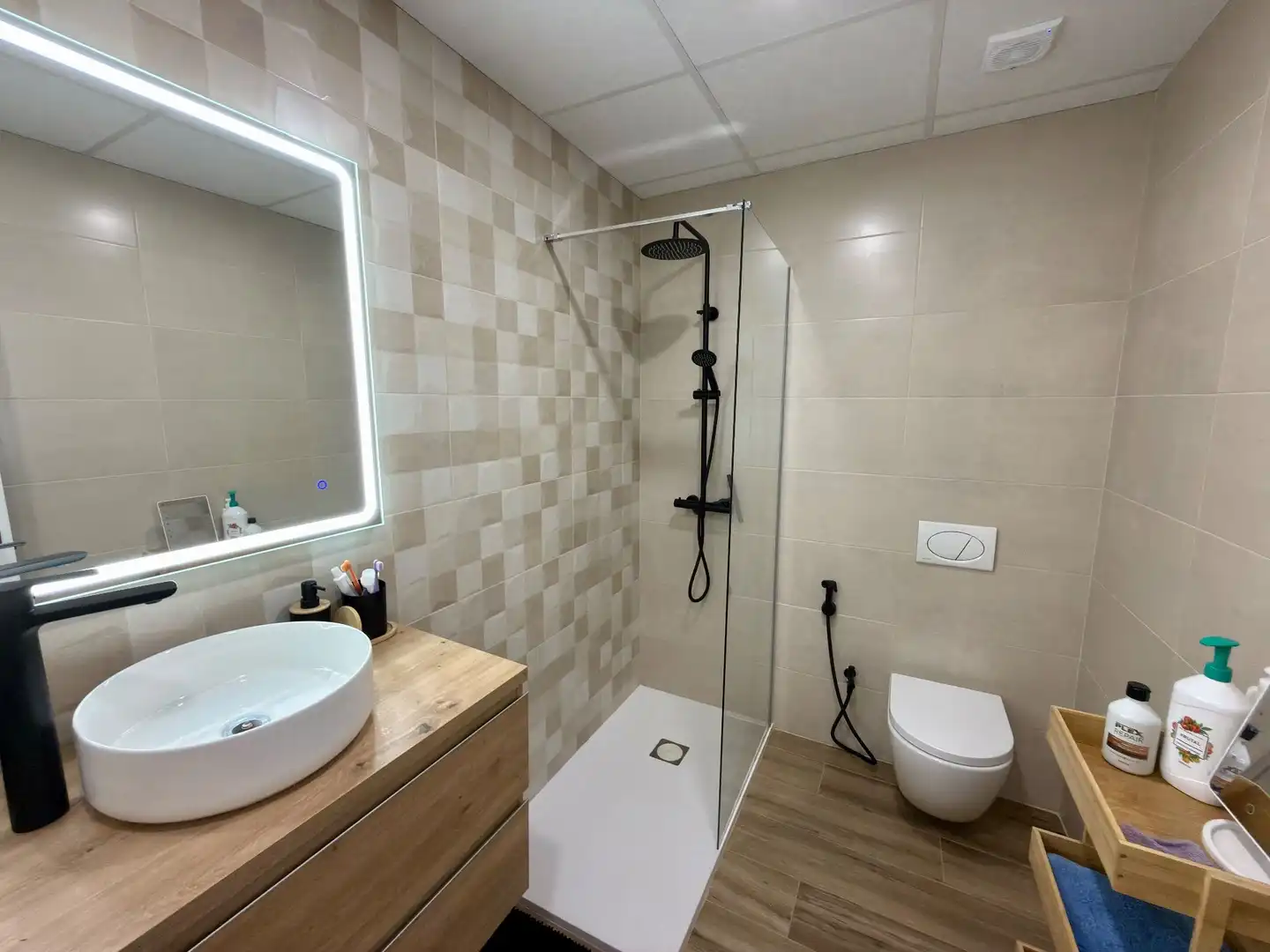 Baño de Casa o chalet en venta en Santa Margarida I Els Monjos con Aire acondicionado, Jardín privado y Terraza