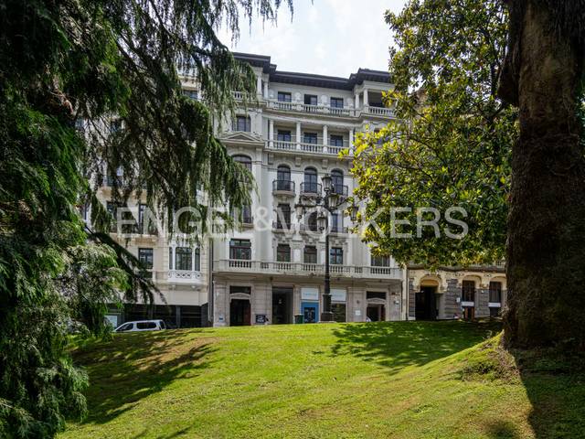 Apartamento en Venta en Parque San Francisco - Uría