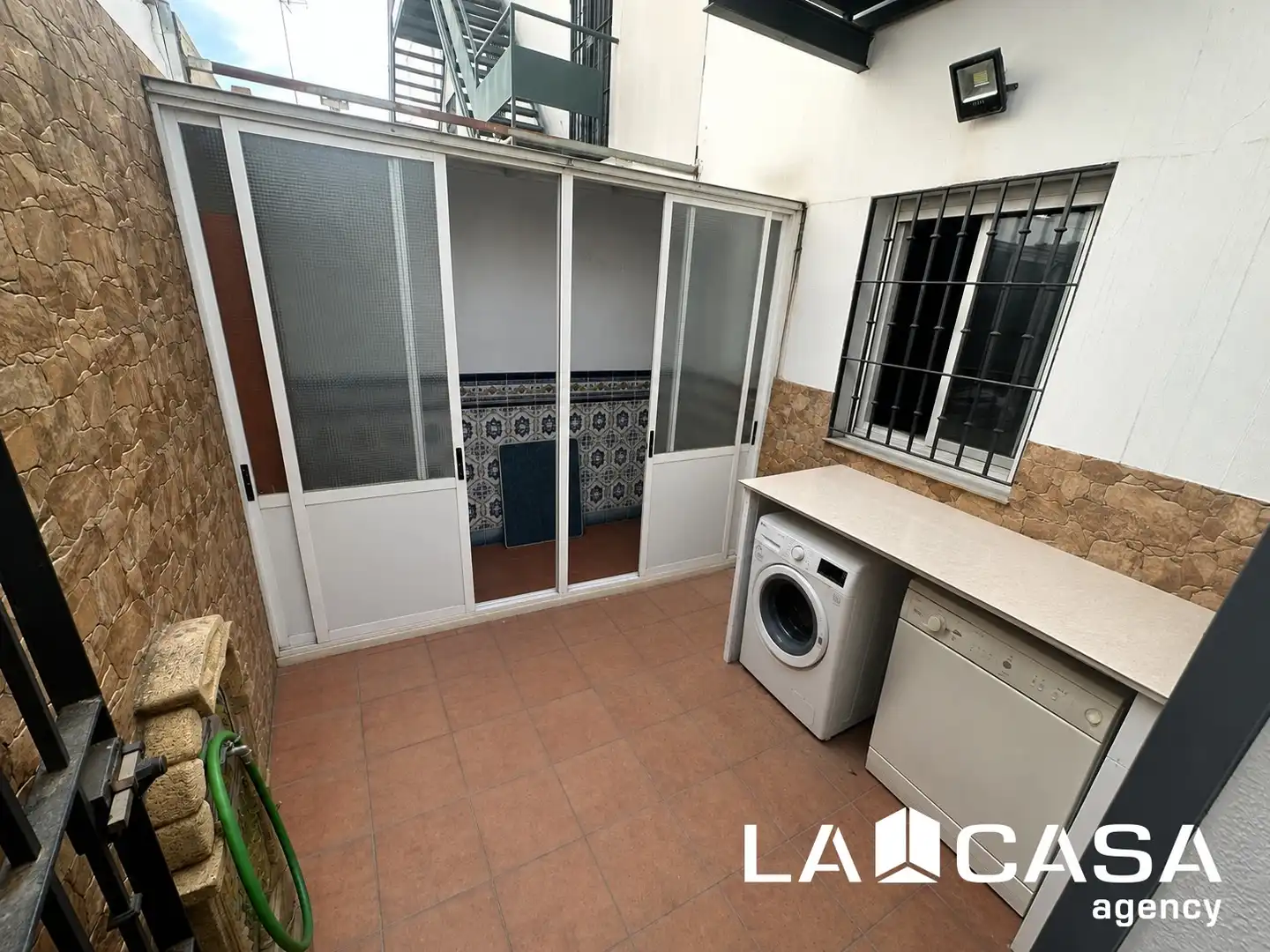 Terraza de Casa adosada en venta en Dos Hermanas con Terraza