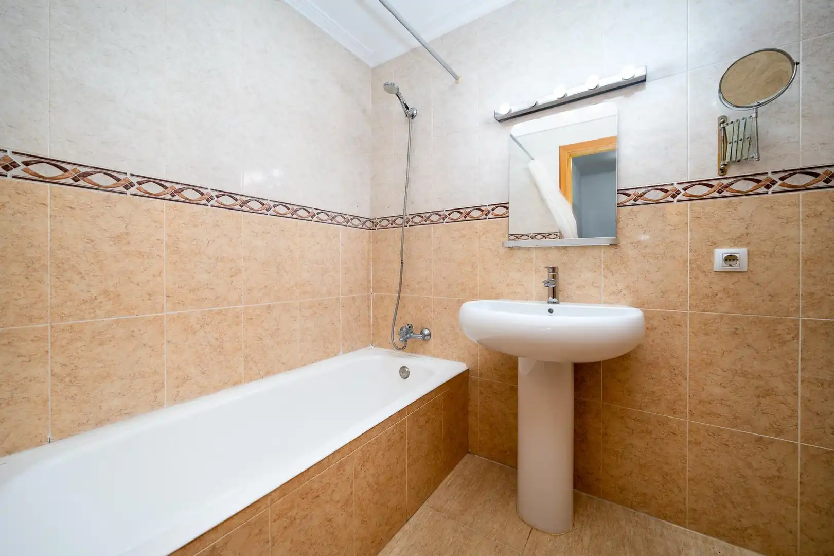 Flat with terrace for sale in D'AUSIAS MARCH, imagen 23