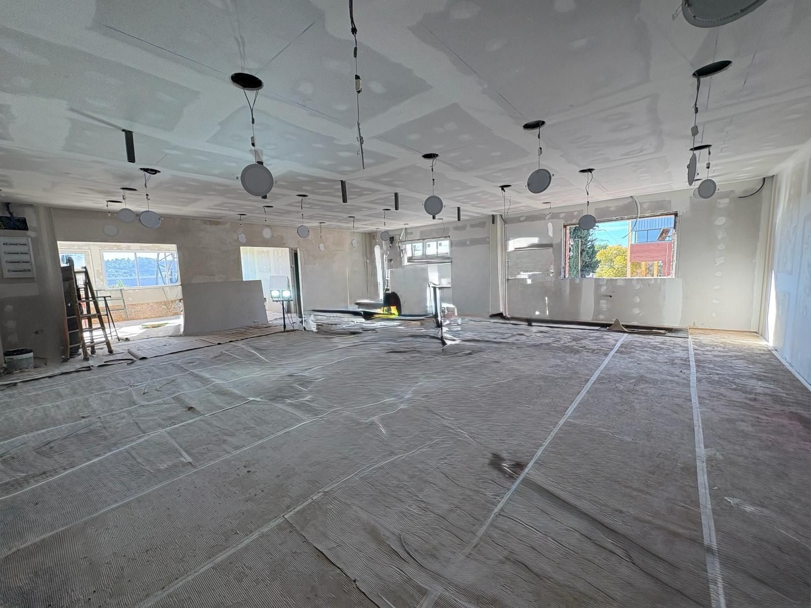 Nau industrial en venda en Rubí