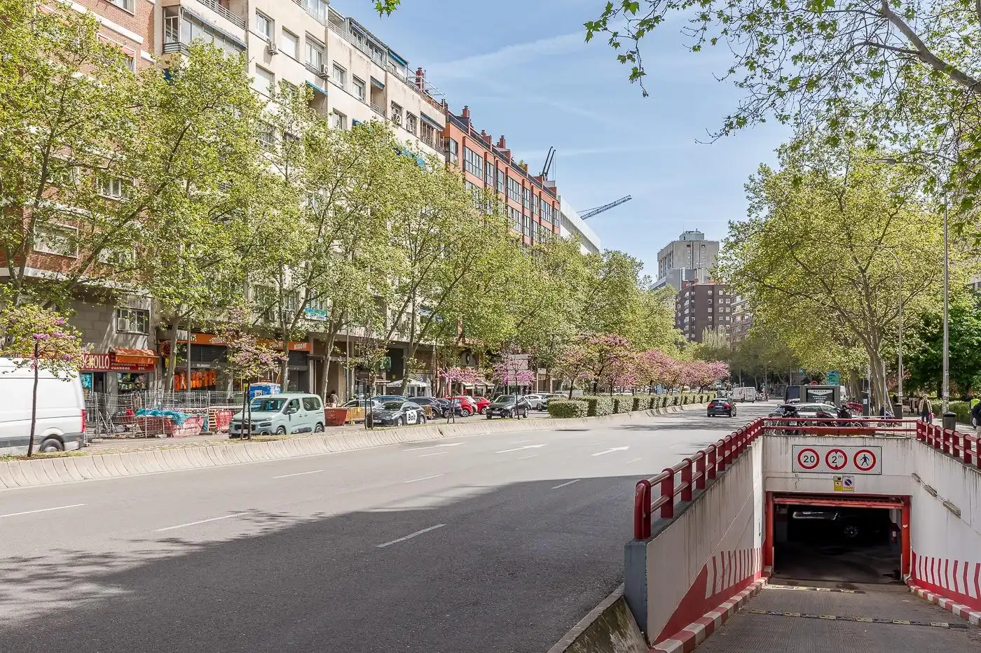 Vista exterior de Piso en venta en Madrid con Aire acondicionado y Parquet