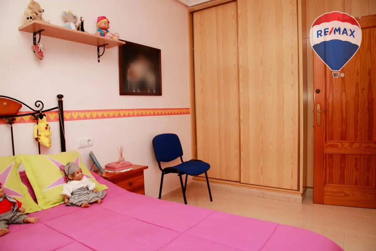 Dormitori de Casa adosada en venda en Cartagena amb Calefacció, Terrassa i Balcó