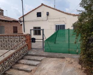 Exterior view of House or chalet for sale in  Teruel Capital  with Terrace and Storage room