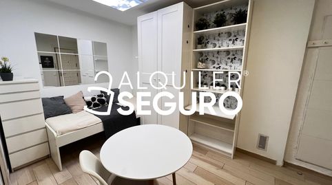 Foto 4 de Estudi de lloguer a Del Doctor Esquerdo, Fuente del Berro, Madrid Capital