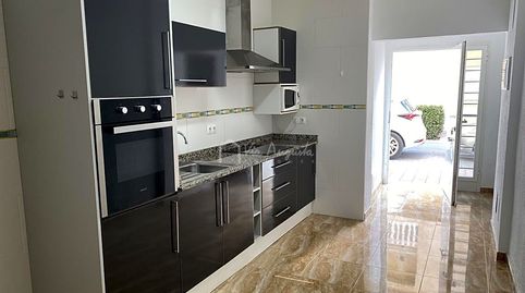 Foto 4 de Planta baja en venta en Carrer L'havana, Deltebre, Tarragona
