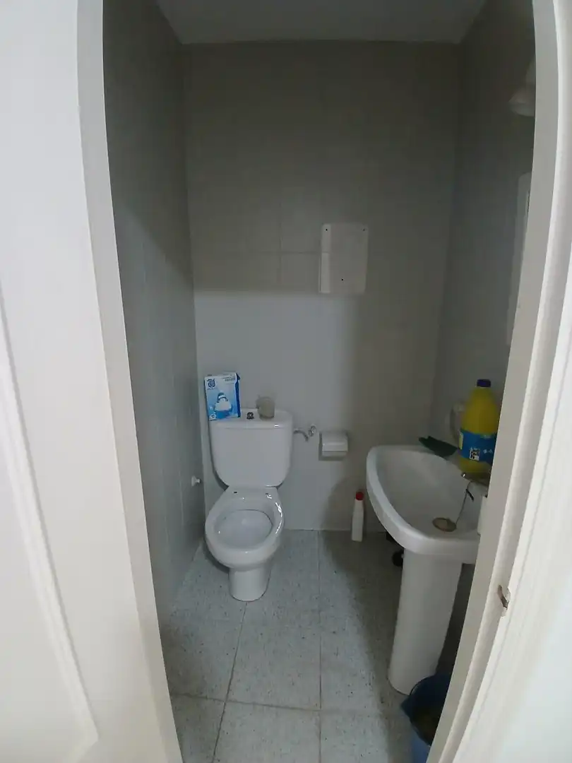 Badezimmer von Geschaftsraum zur Miete in Sanlúcar de Barrameda