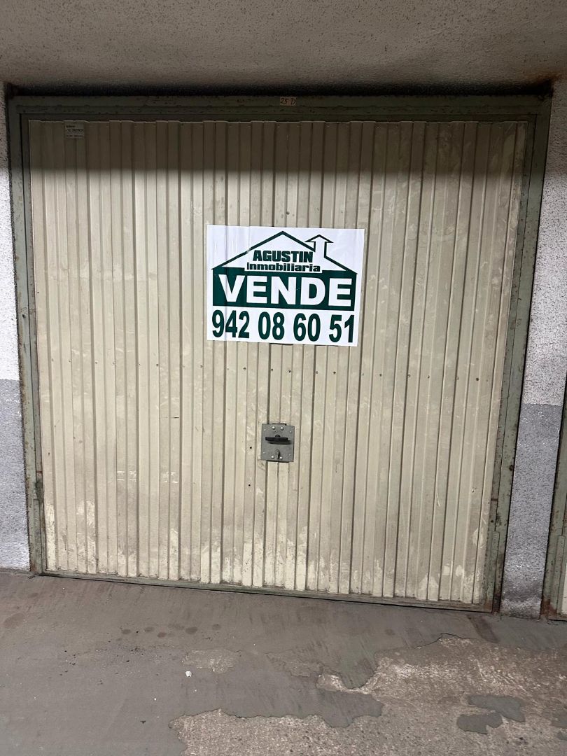 Garage for sale in Cartes