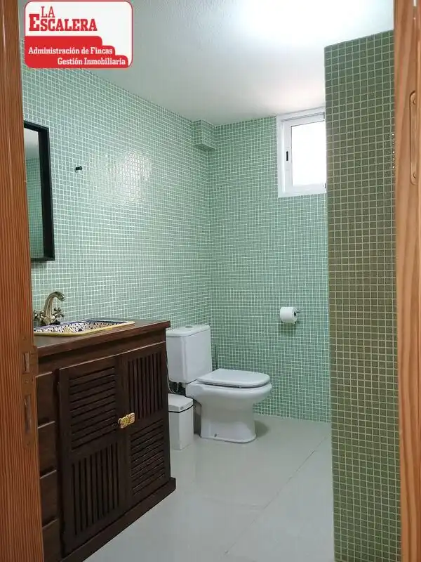 Baño de Casa o chalet en venta en Castalla con Aire acondicionado, Calefacción y Jardín privado
