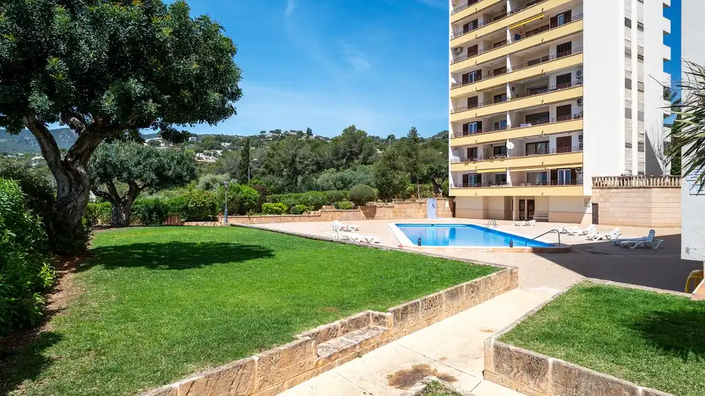 Piscina de Apartamento en venta en Calvià con Aire acondicionado, Terraza y Trastero