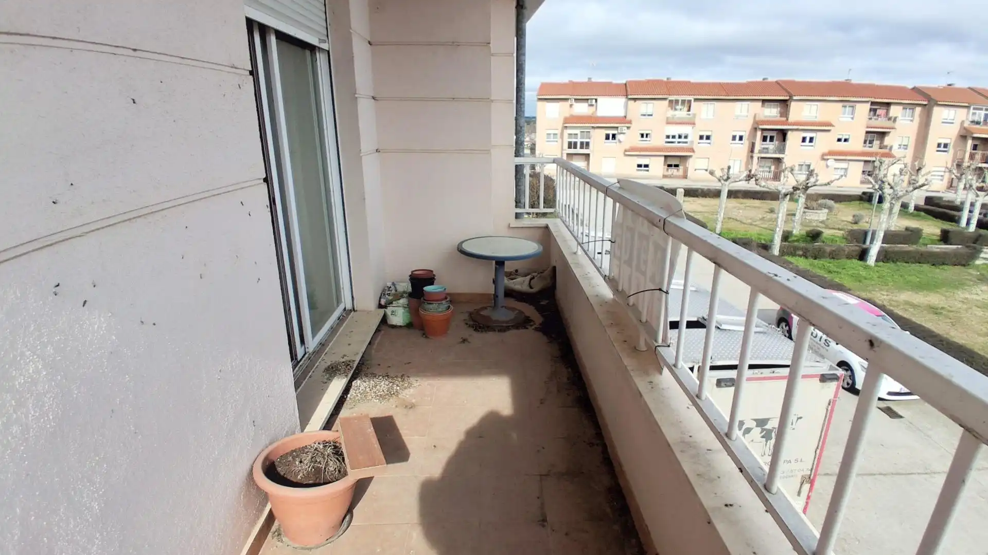 Balcony of Houses for sale in Ledesma