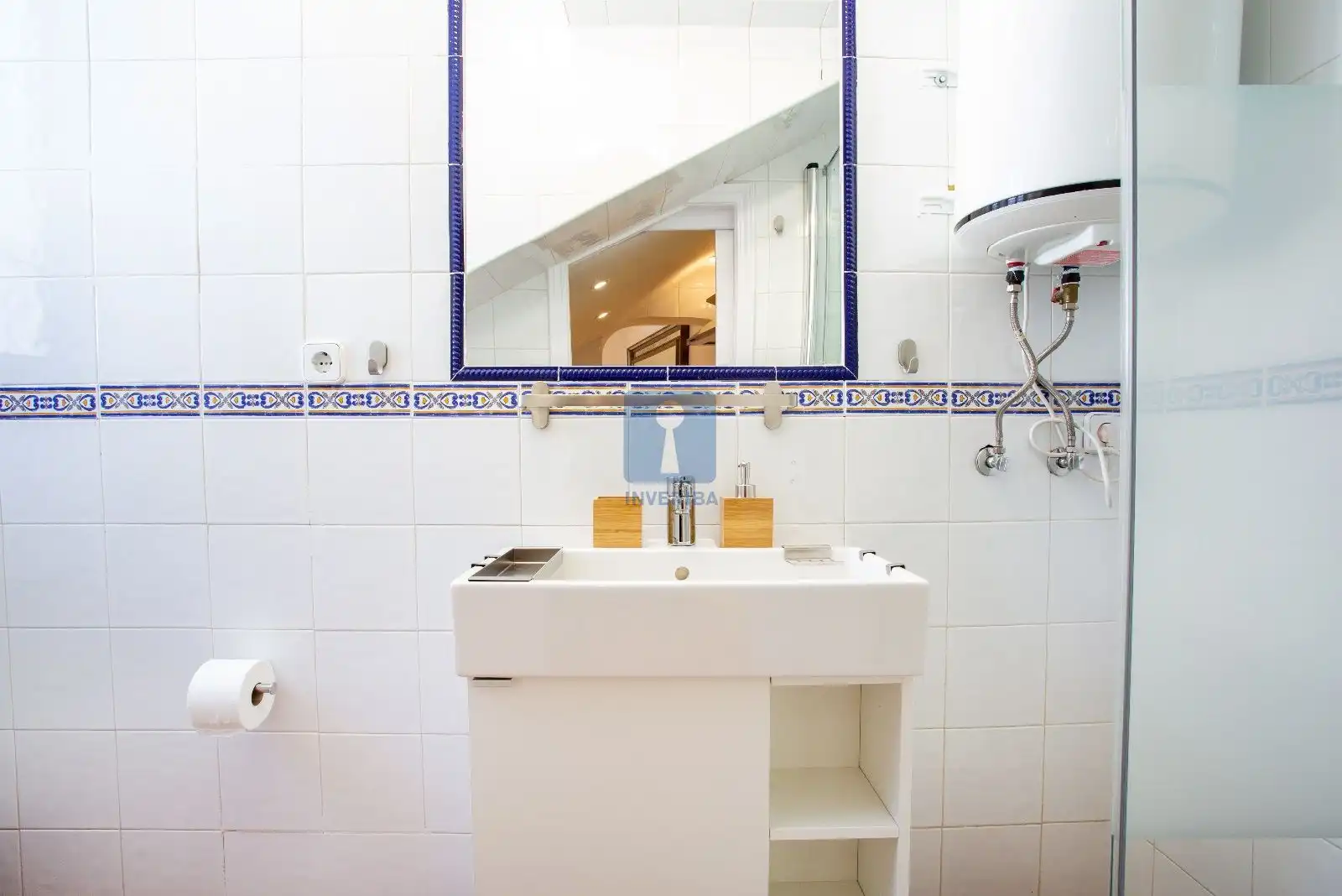 Badezimmer von Wohnung zur Miete in Madrid mit Klimaanlage, Heizung und Möbliert
