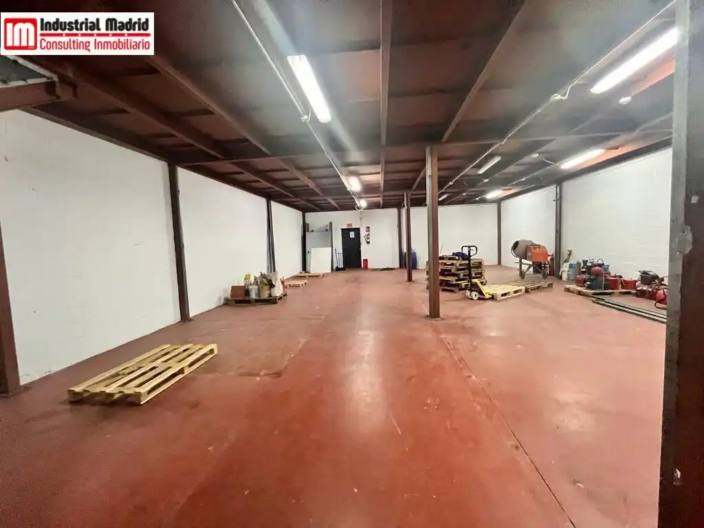 Industrial building for sale in Zona Industrial, imagen 2