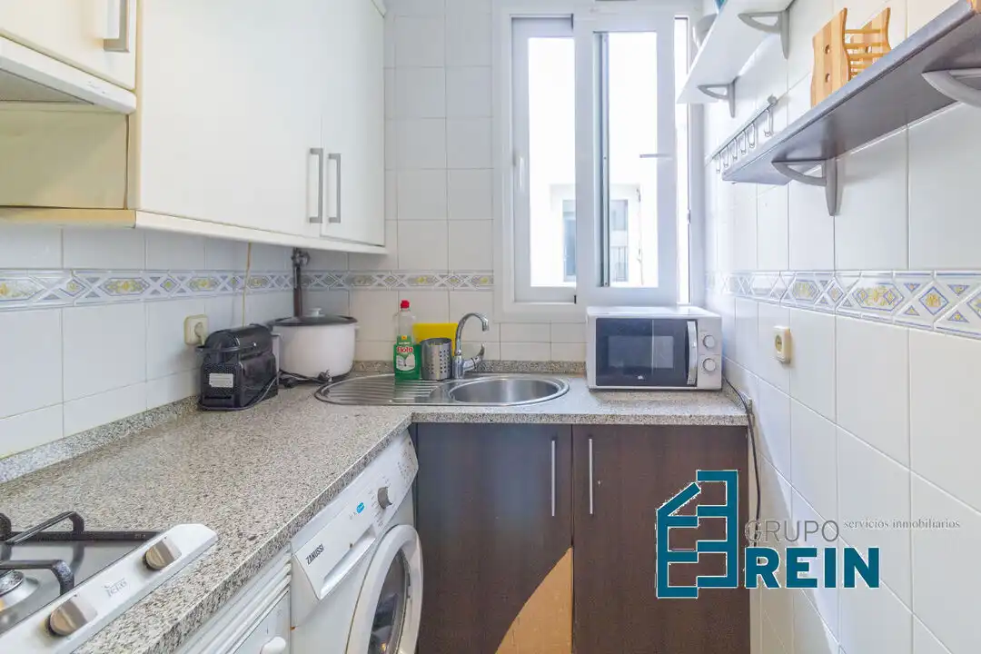 Küche von Wohnung zum Verkauf in Madrid mit Klimaanlage und Heizung