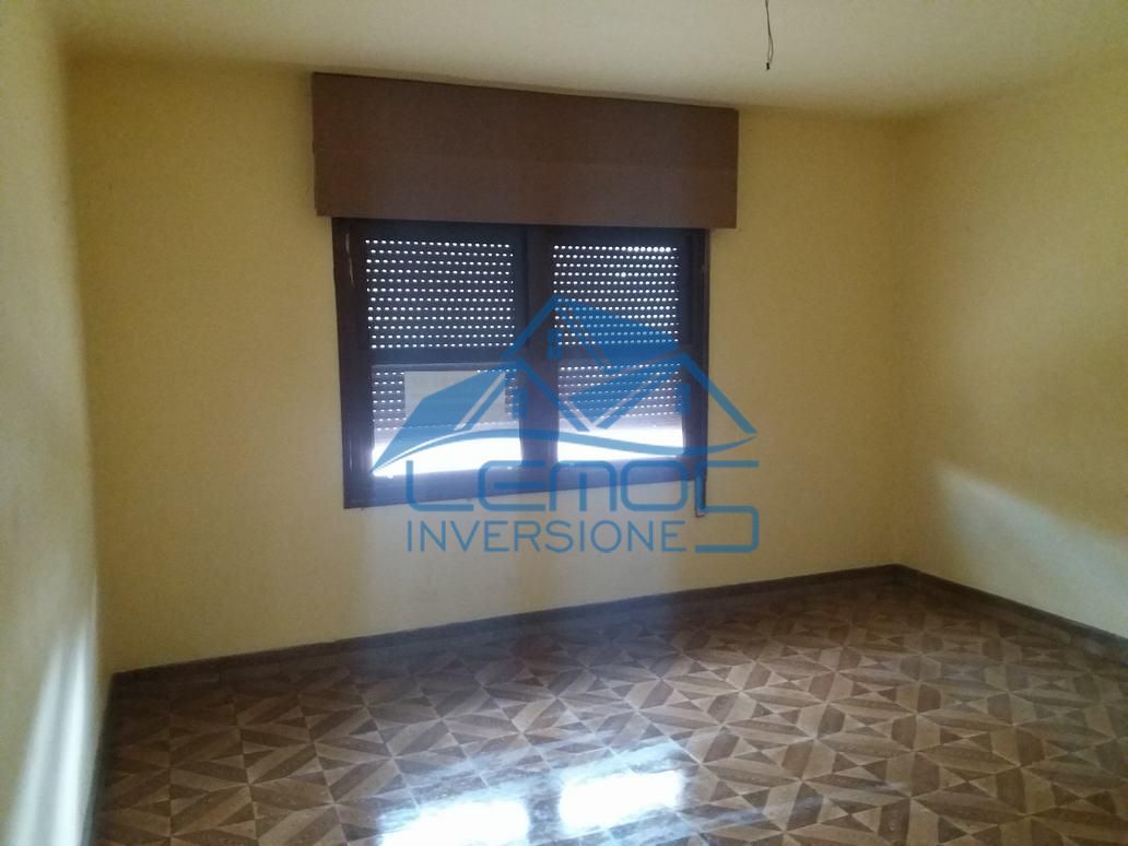 House or chalet for sale in Zarratón  with Community pool