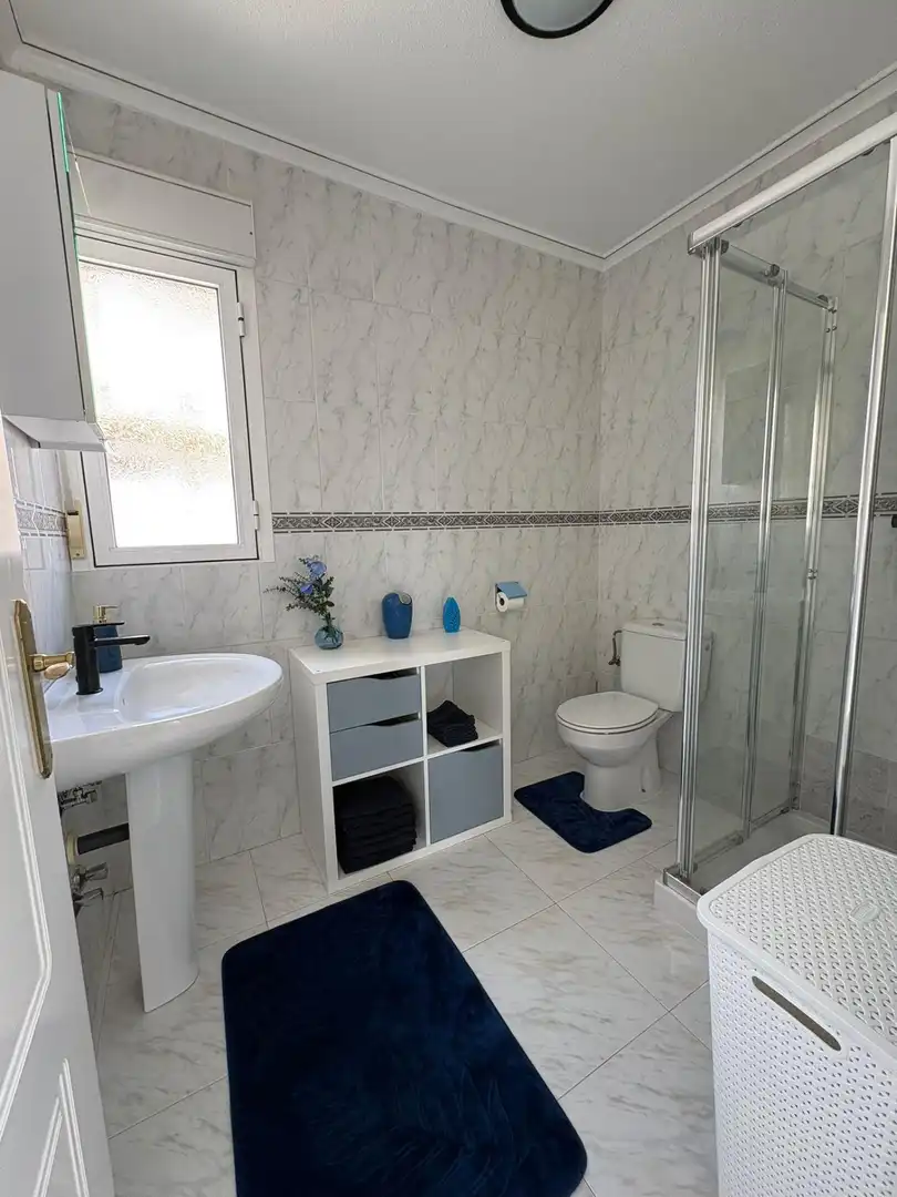 Baño de Casa o chalet en venta en Rojales con Calefacción, Jardín privado y Trastero