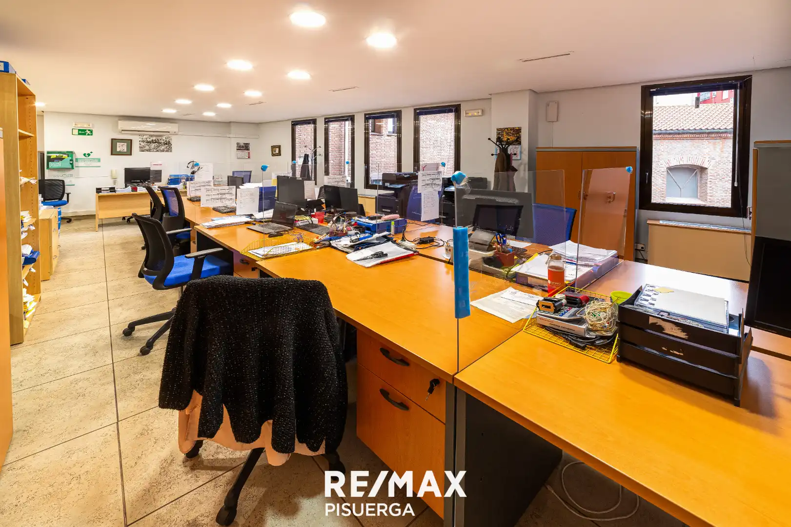 Office for sale in Valladolid  with Heating and Furnished