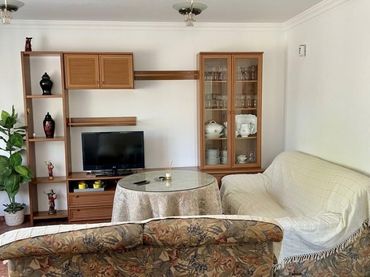 Casa amb balcó en venda a Avenida de la Estacion