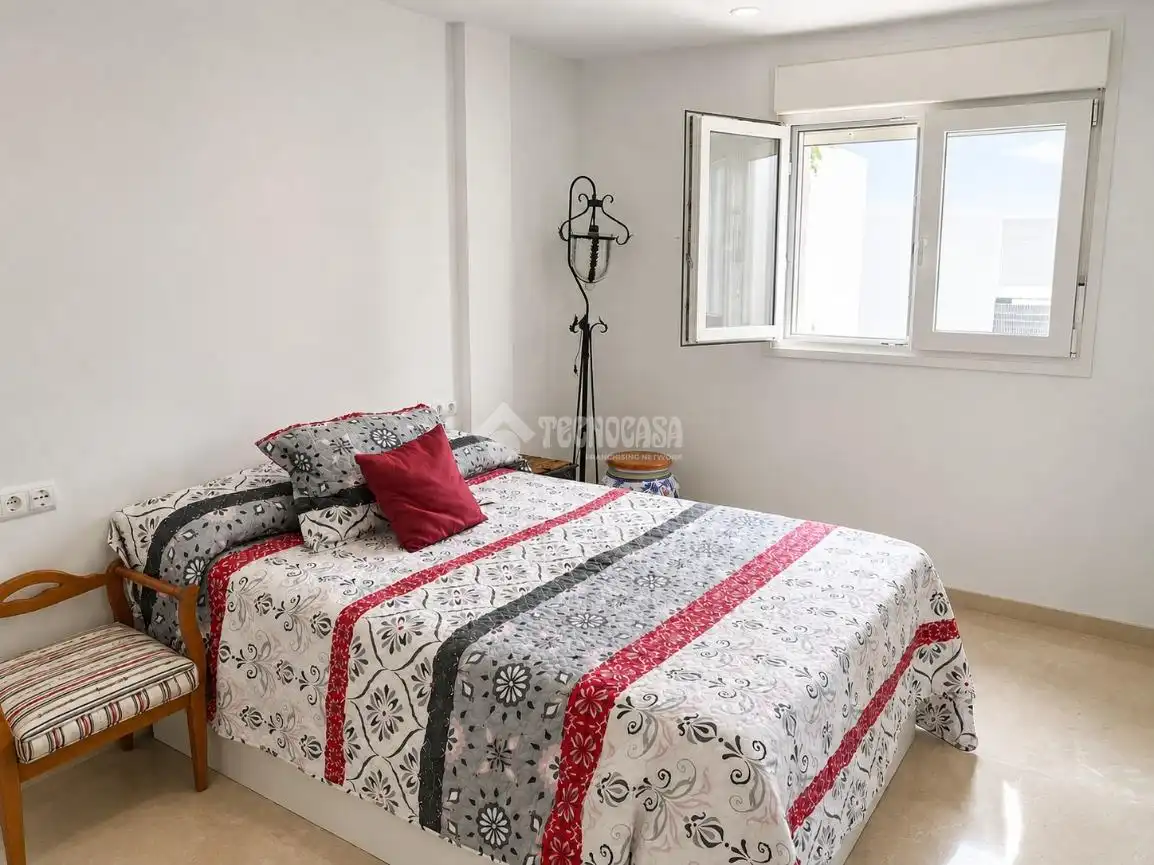Habitación de Piso en venta en Málaga con Balcón